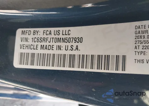 2021 Ram 1500 Laramie 4X4 5'7 Box z USA, uszkodzony, nr VIN 1C6SRFJT0MN507930